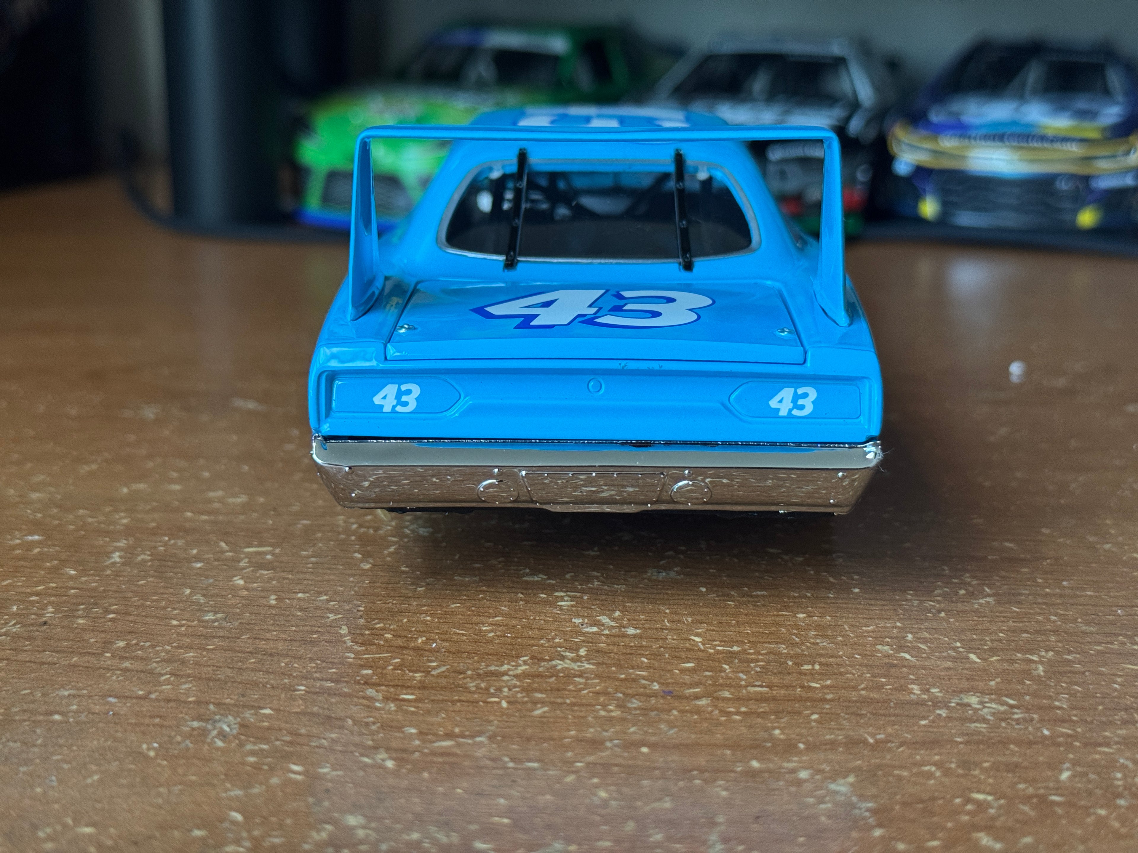 Richard Petty 1970 Plymouth Superbird University of Racing 1:24 Nascar Diecast