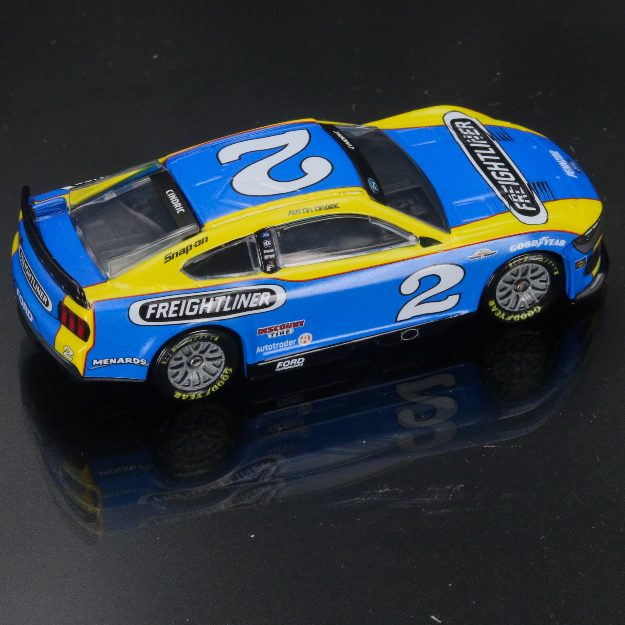 Austin Cindric 2025 Freightliner Throwback 1:64 Diecast