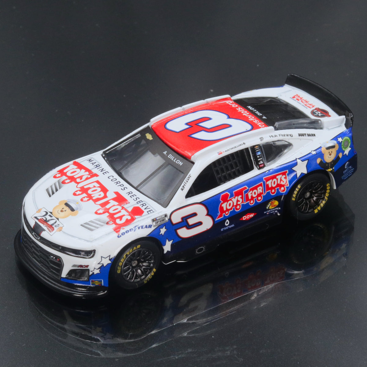 Austin Dillon 2025 Toys For Tots 1:64 Diecast
