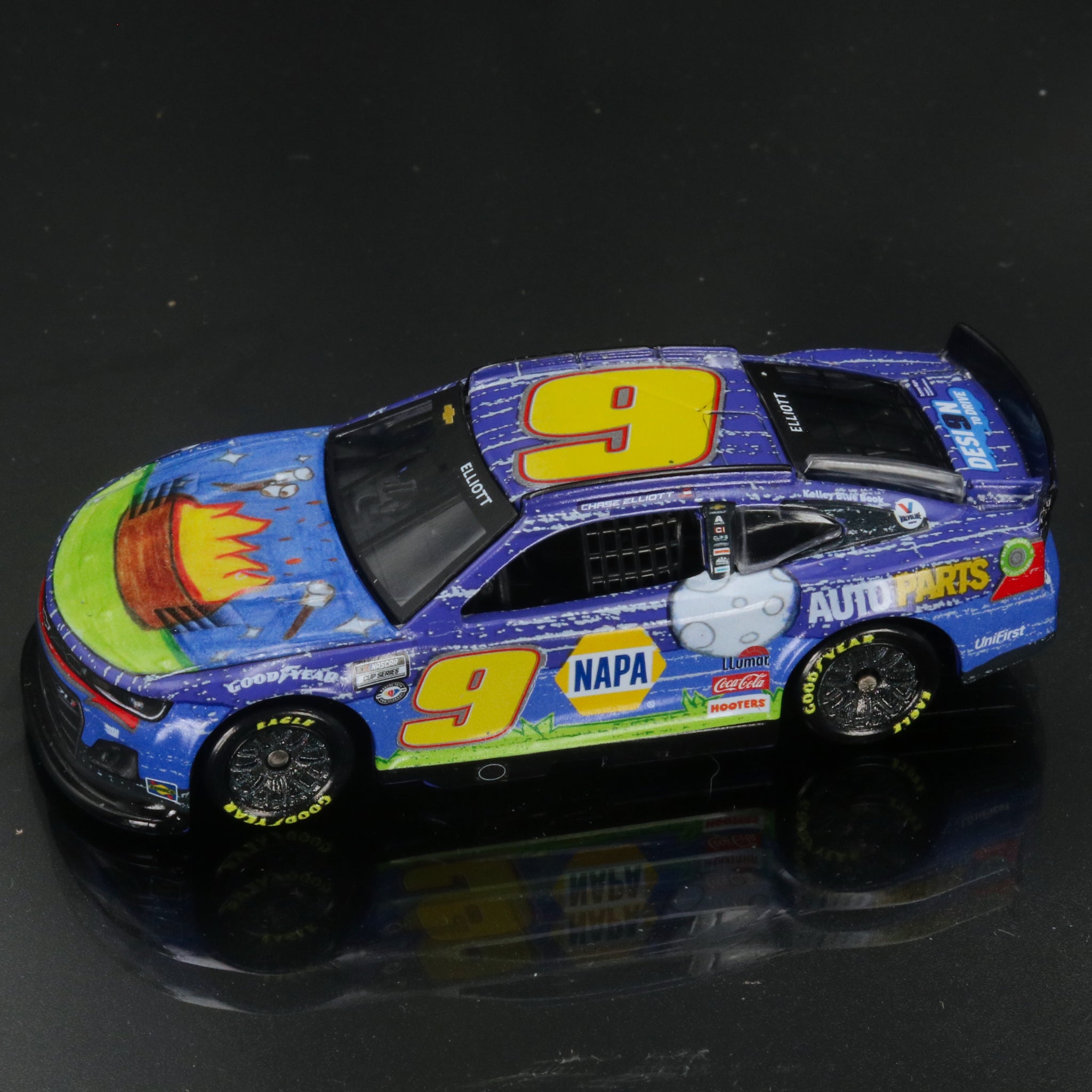 Chase Elliott 2023 NAPA Children's Healthcare of Atlanta 1:64 Diecast