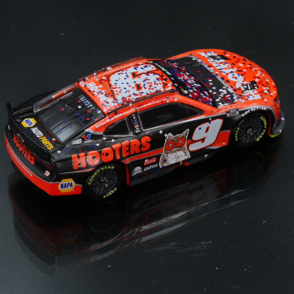 Chase Elliott 2024 Hooters Texas Motor Speedway Race Win 1:64 Diecast