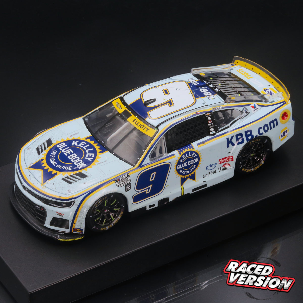 Chase Elliott 2025 Kelley Blue Book Kansas Speedway Race Win 1:24 Diecast