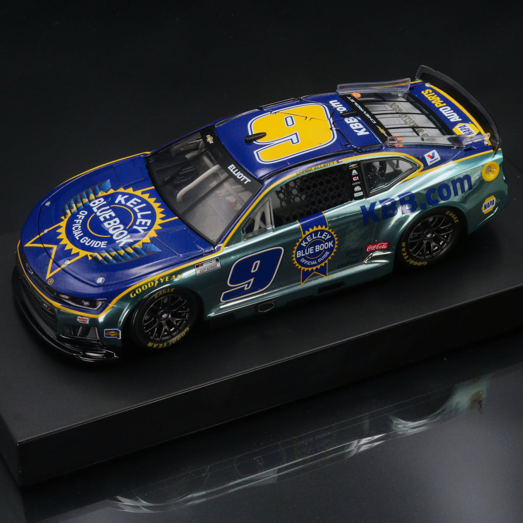 Chase Elliott 2026 Kelley Blue Book 1:24 Diecast