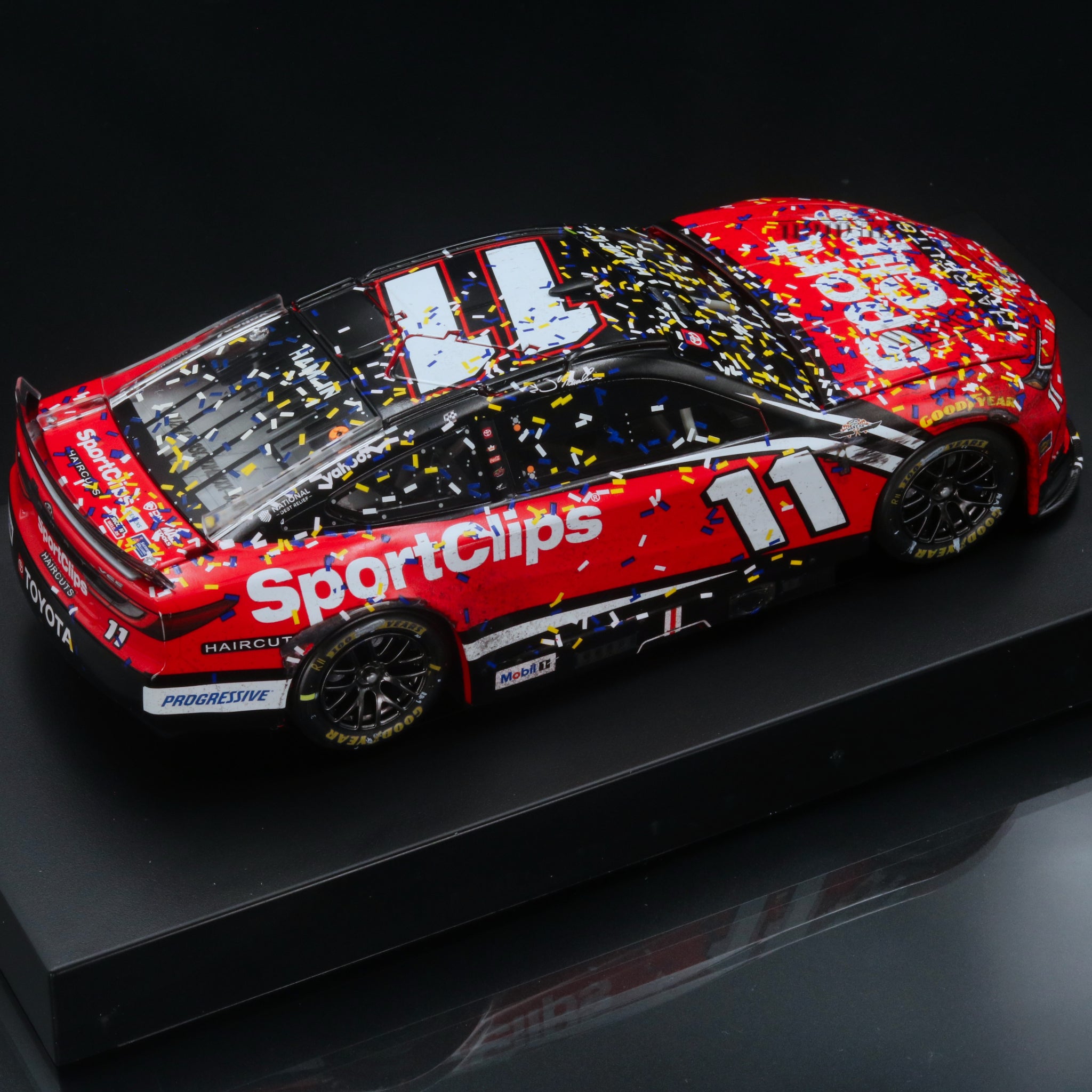 Denny Hamlin 2025 Sport Clips Throwback Darlington Race Win 1/24 ARC Diecast