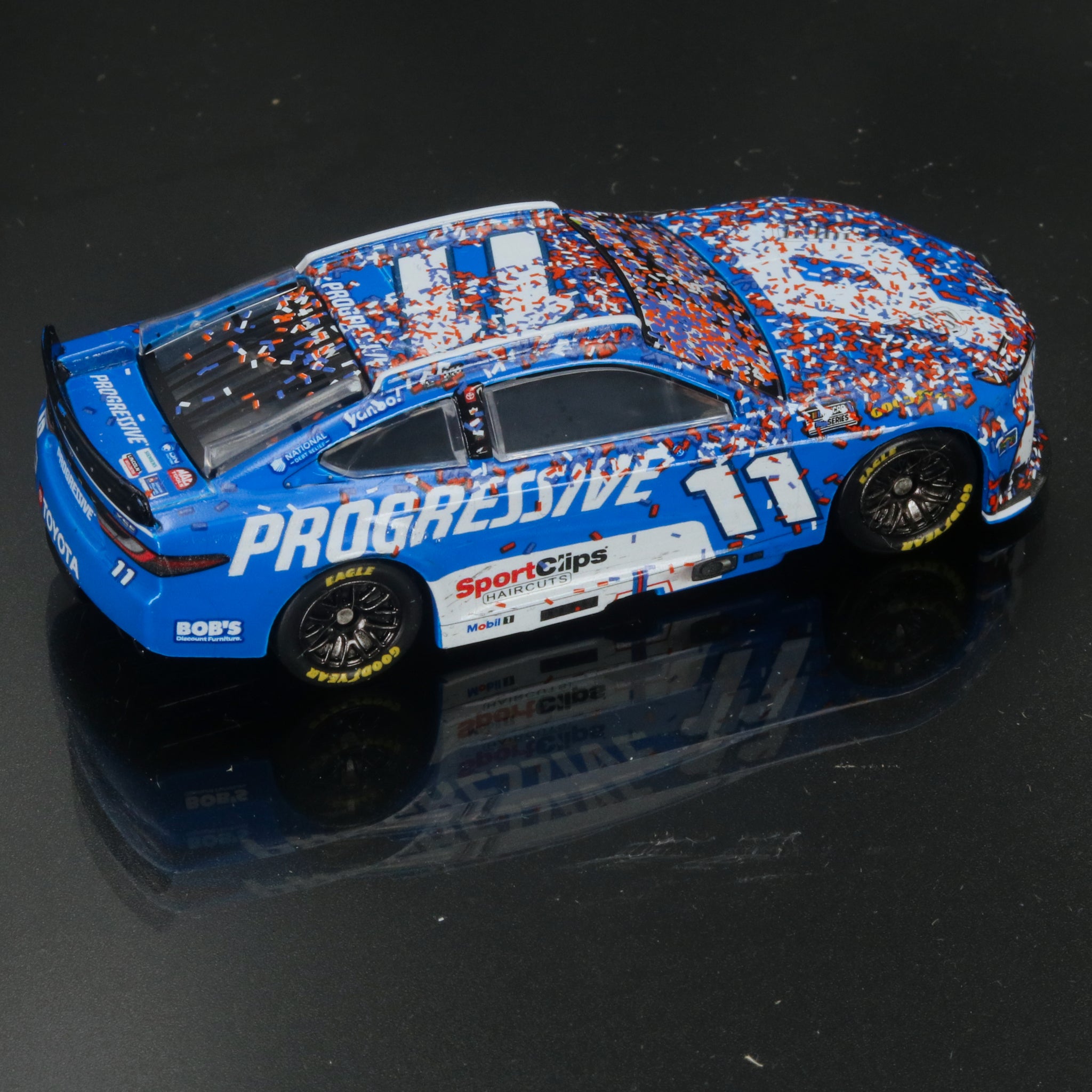 Denny Hamlin 2025 Progressive Insurance Dover Motor Speedway Race Win 1:64 Diecast