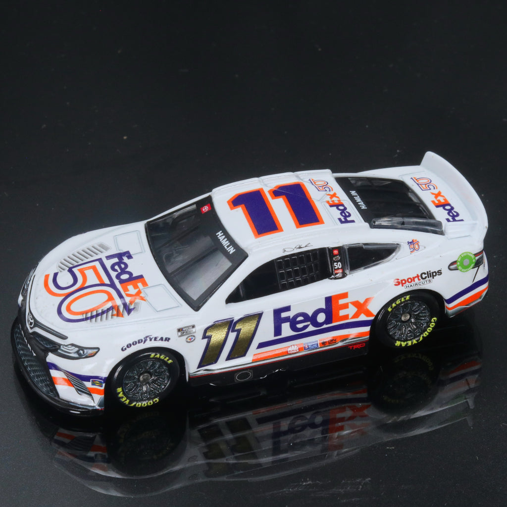 Denny Hamlin 2023 FedEx 50 Daytona International Speedway 1:64 Diecast Chassis