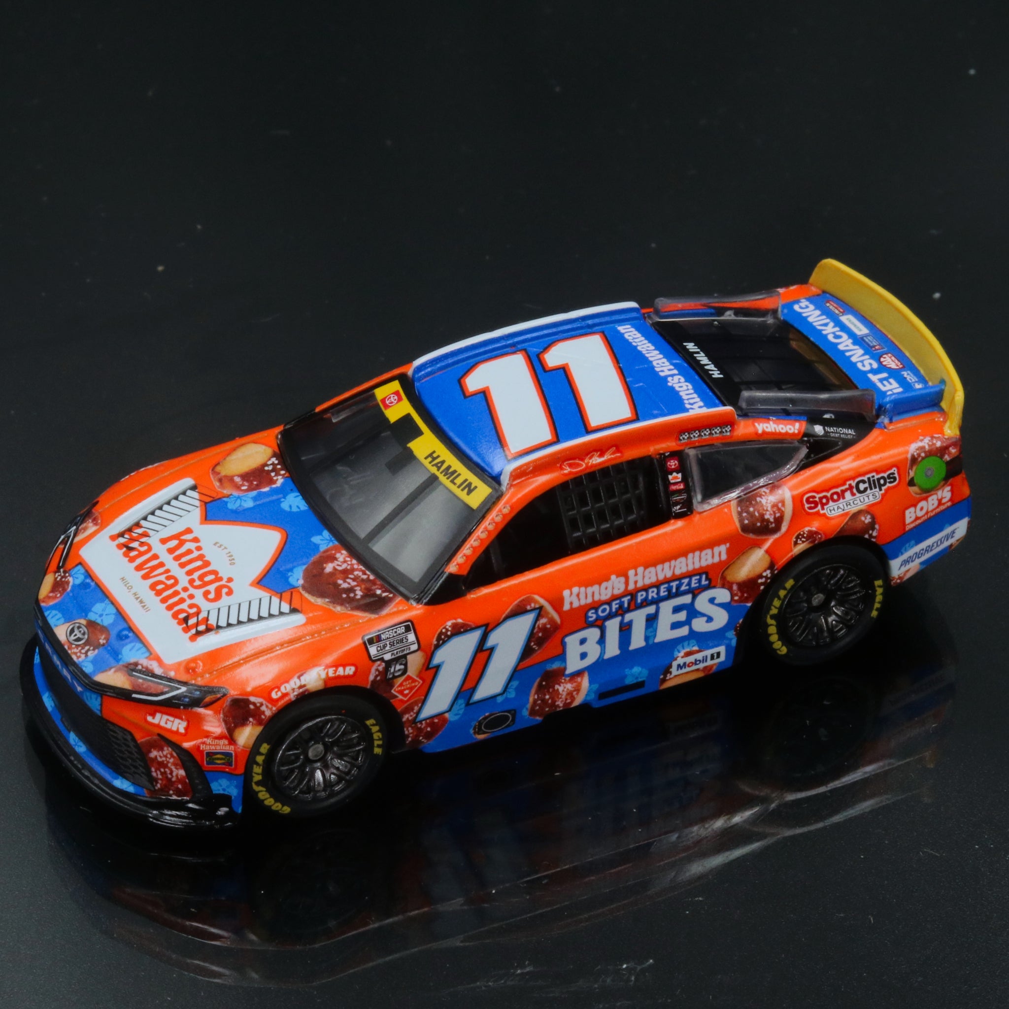 Denny Hamlin 2025 King's Hawaiian Soft Pretzel Bites 1:64 Diecast