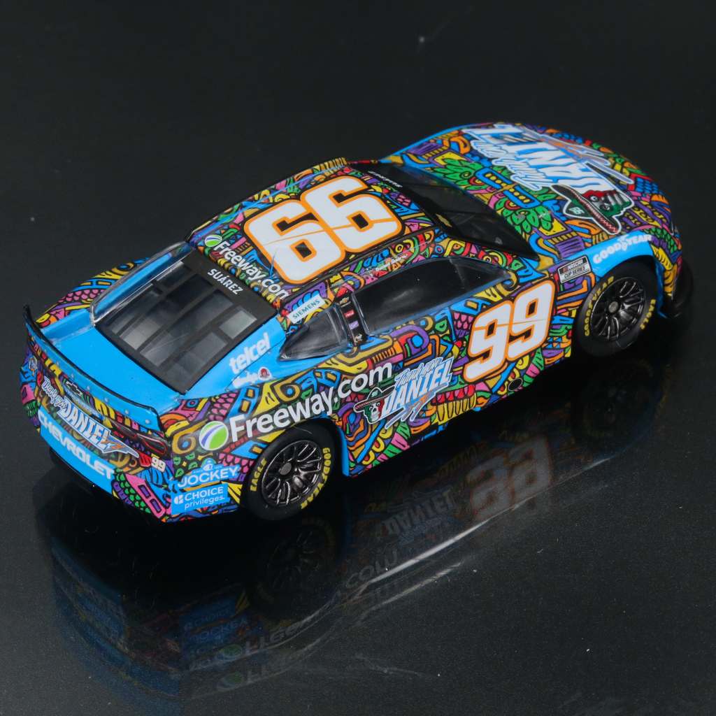 Daniel Suárez 2025 Freeway Insurance 1:64 Diecast