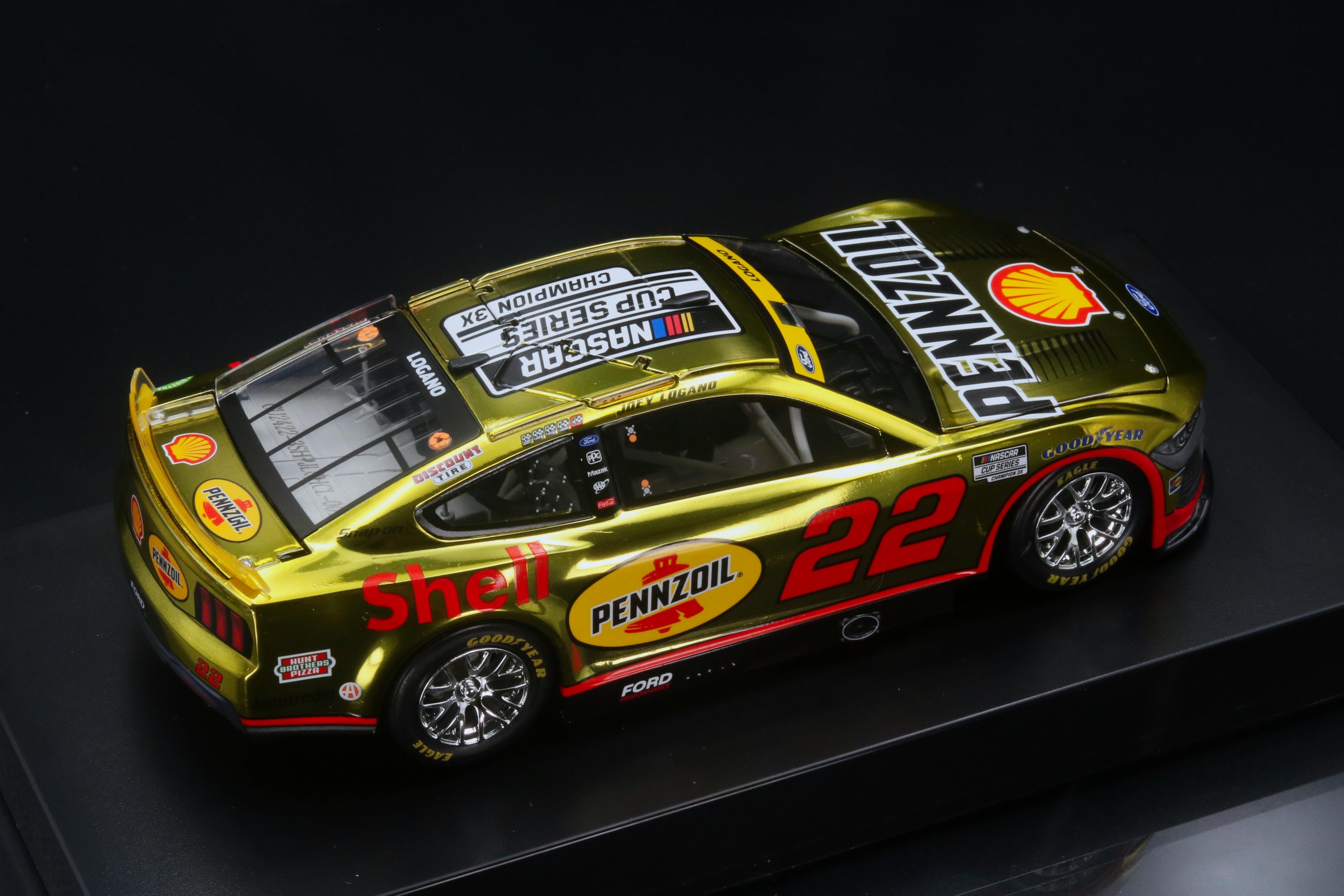 Joey Logano 2024 Shell-Pennzoil 3-Time Champion Color Chrome 1:24 Diecast