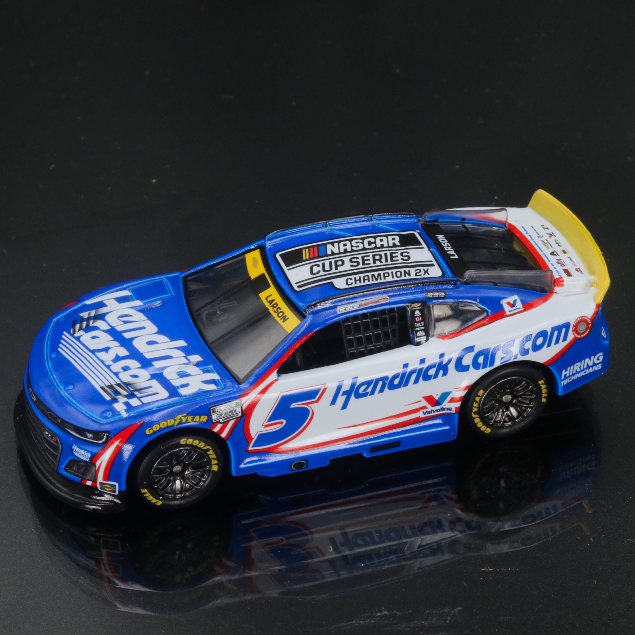 Kyle Larson 2025 HendrickCars.com Championship 1:64 Diecast
