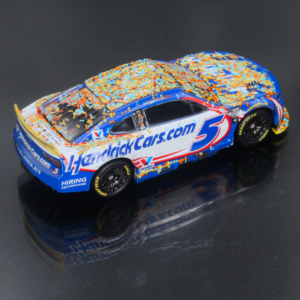 Kyle Larson 2025 HendrickCars.com Champion Raced Version 1:64 Diecast