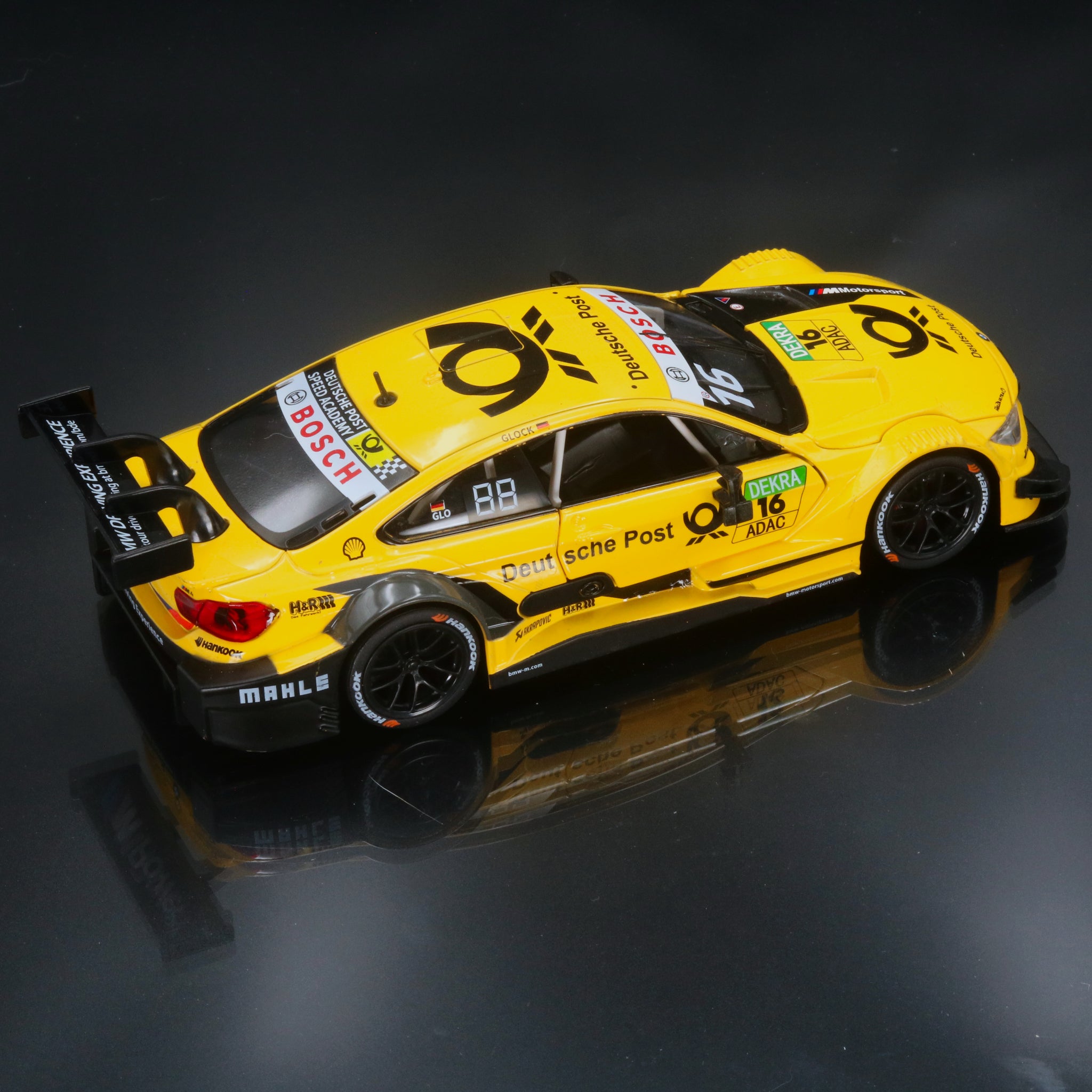 Timo Glock 2018 Deutsche Post BMW M4 DTM 1:24 Diecast