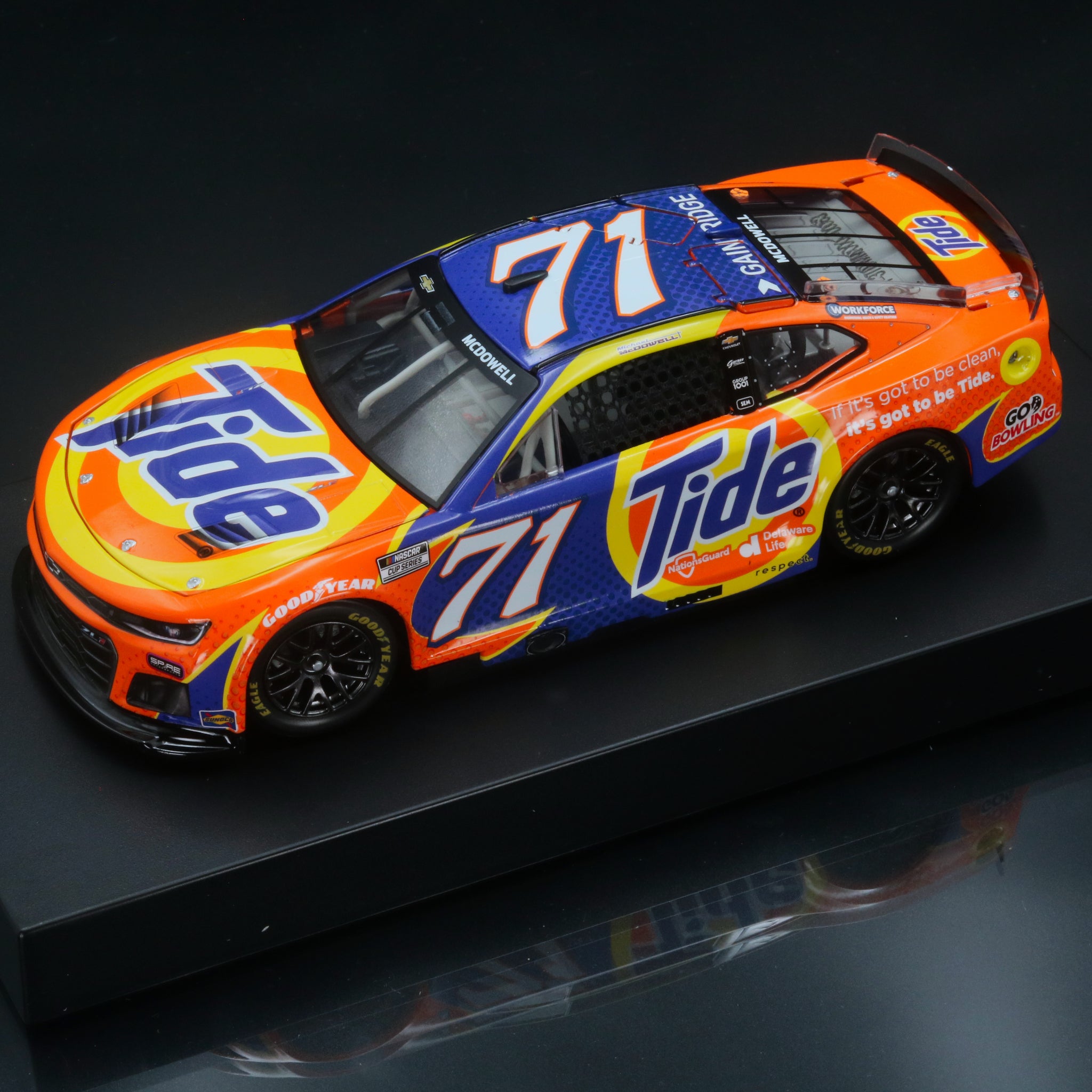 Michael McDowell 2025 Tide 1:24 Diecast