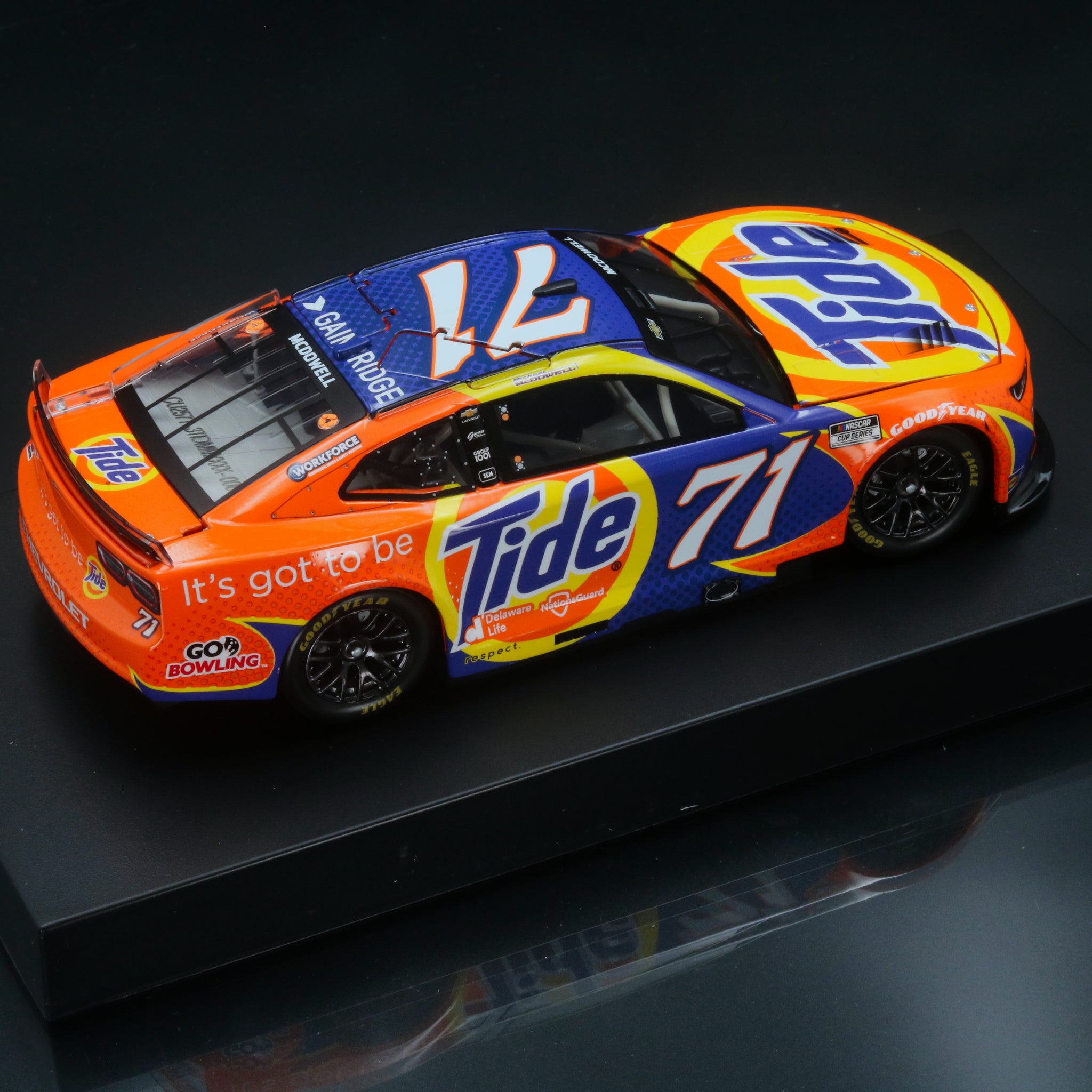Michael McDowell 2025 Tide 1:24 Diecast