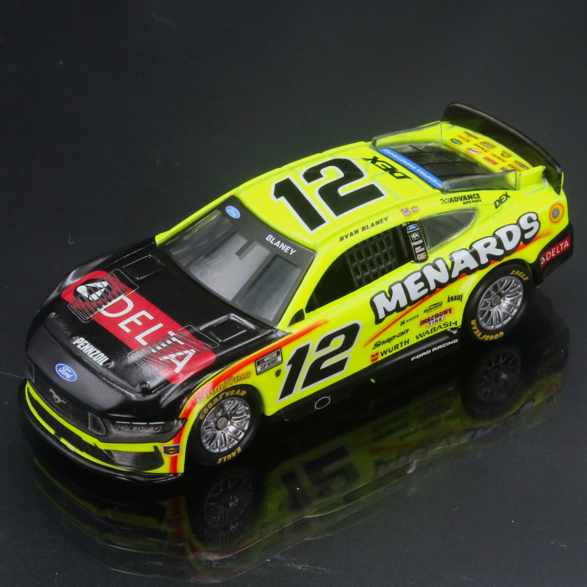 Ryan Blaney 2026 Menards / Delta 1:64 Diecast