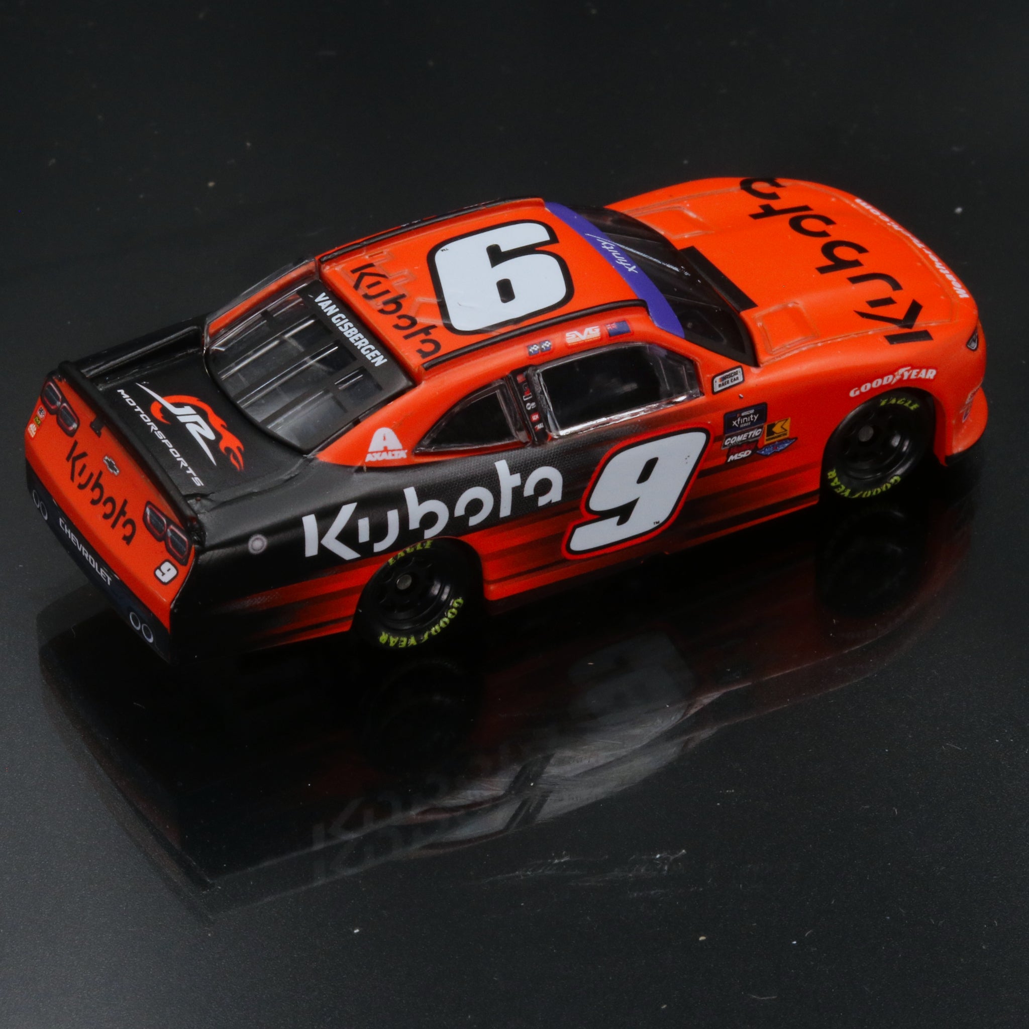 Shane van Gisbergen 2025 Kubota 1:64 Diecast