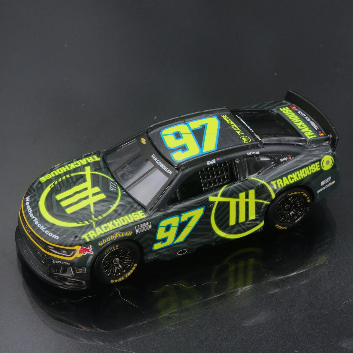 Shane van Gisbergen 2026 Trackhouse 1:64 Diecast