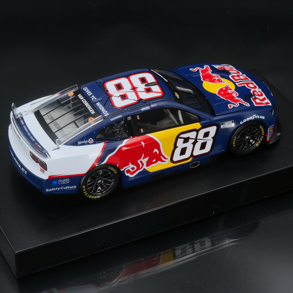 Shane van Gisbergen 2025 Red Bull 1:24 Diecast