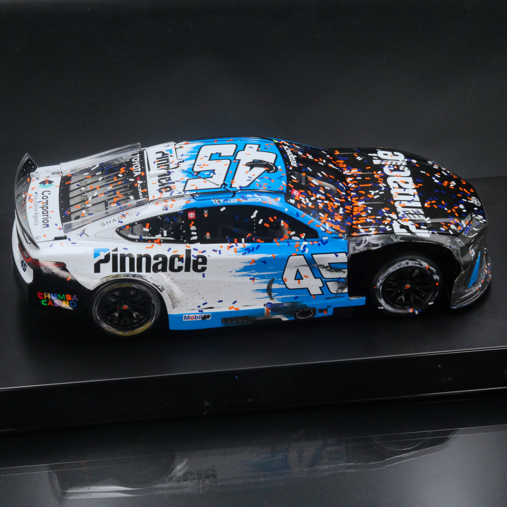 Tyler Reddick 2026 Pinnacle EchoPark Speedway Race Win 1:24 Diecast