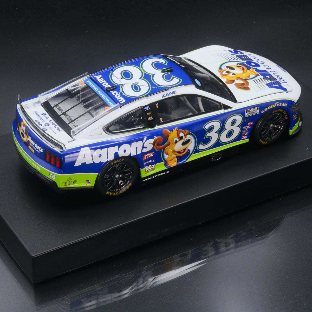 Zane Smith 2026 Aaron's Lucky Dog 1:24 Diecast